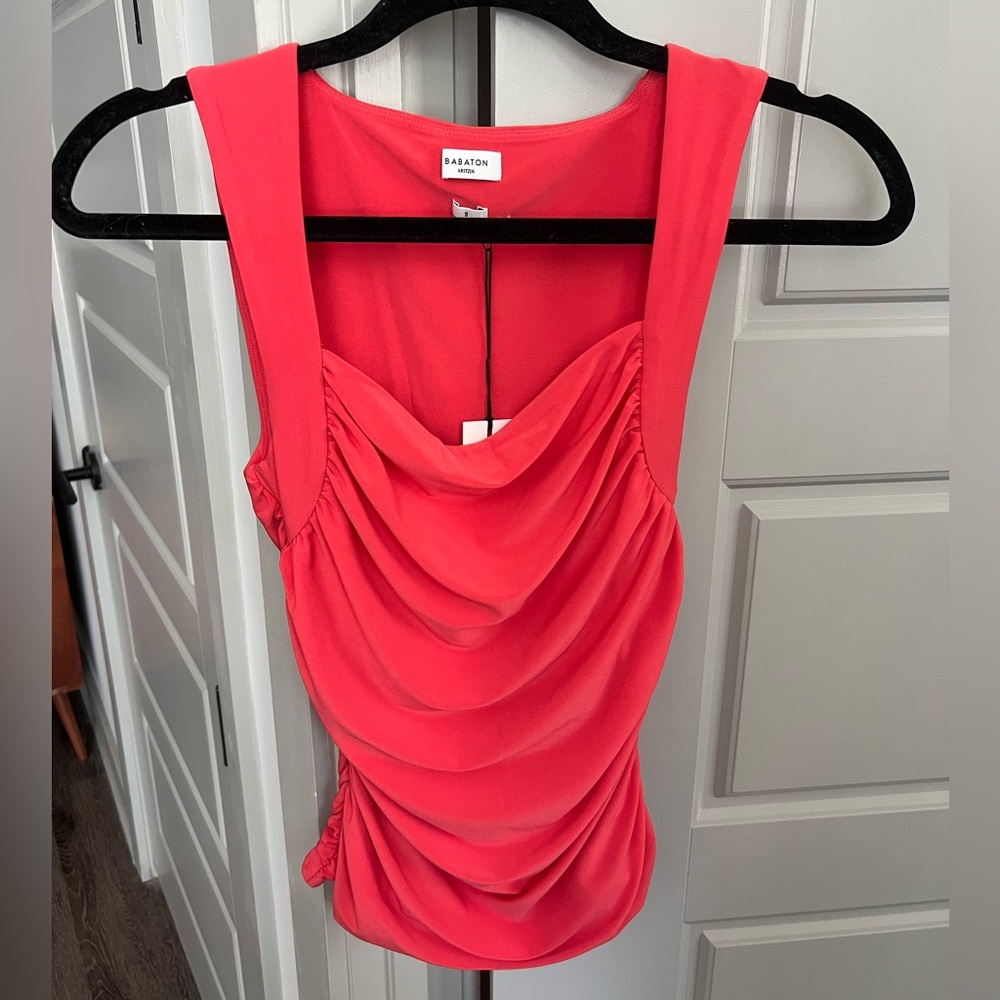 Aritzia Babaton Stencil Top, Size Small in Cherry Red